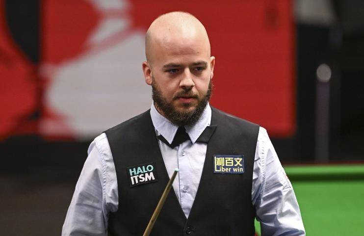 锁定胜局, 排名赛三冠, 球员的集体